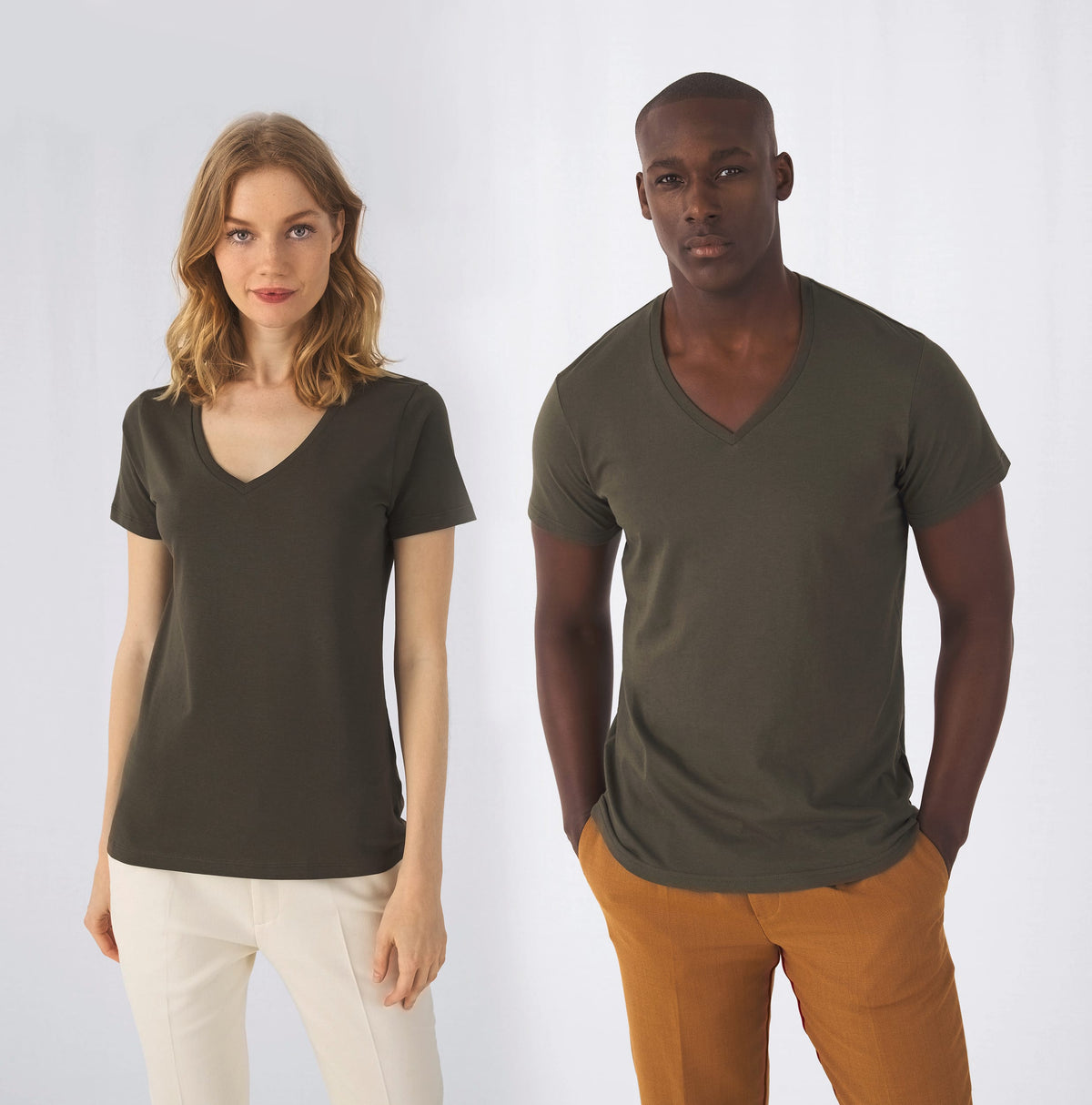 B&C CGTW045 Organic Cotton Inspire V-neck T-shirt / Woman