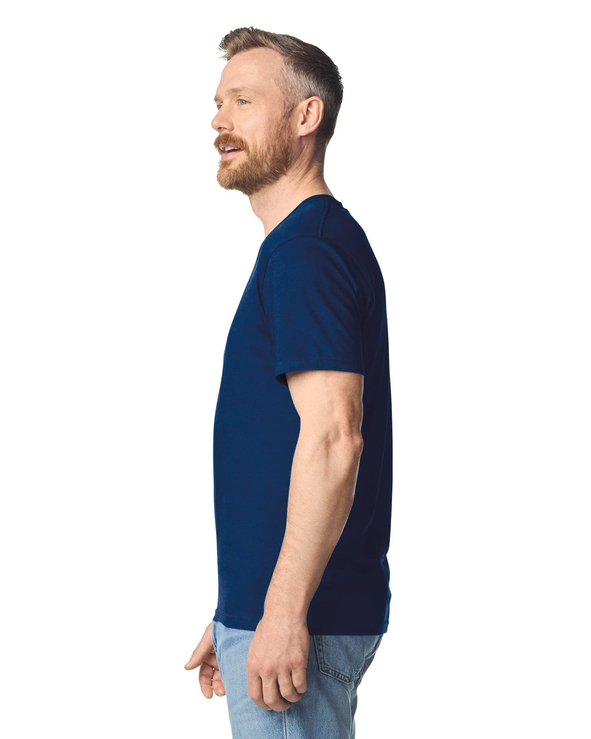 Gildan GI64V00 Softstyle Euro Fit Adult V-neck T-shirt