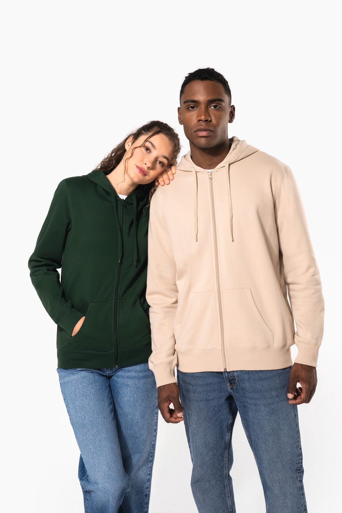 Kariban K4042 Gerecyclede unisex sweater met rits en capuchon