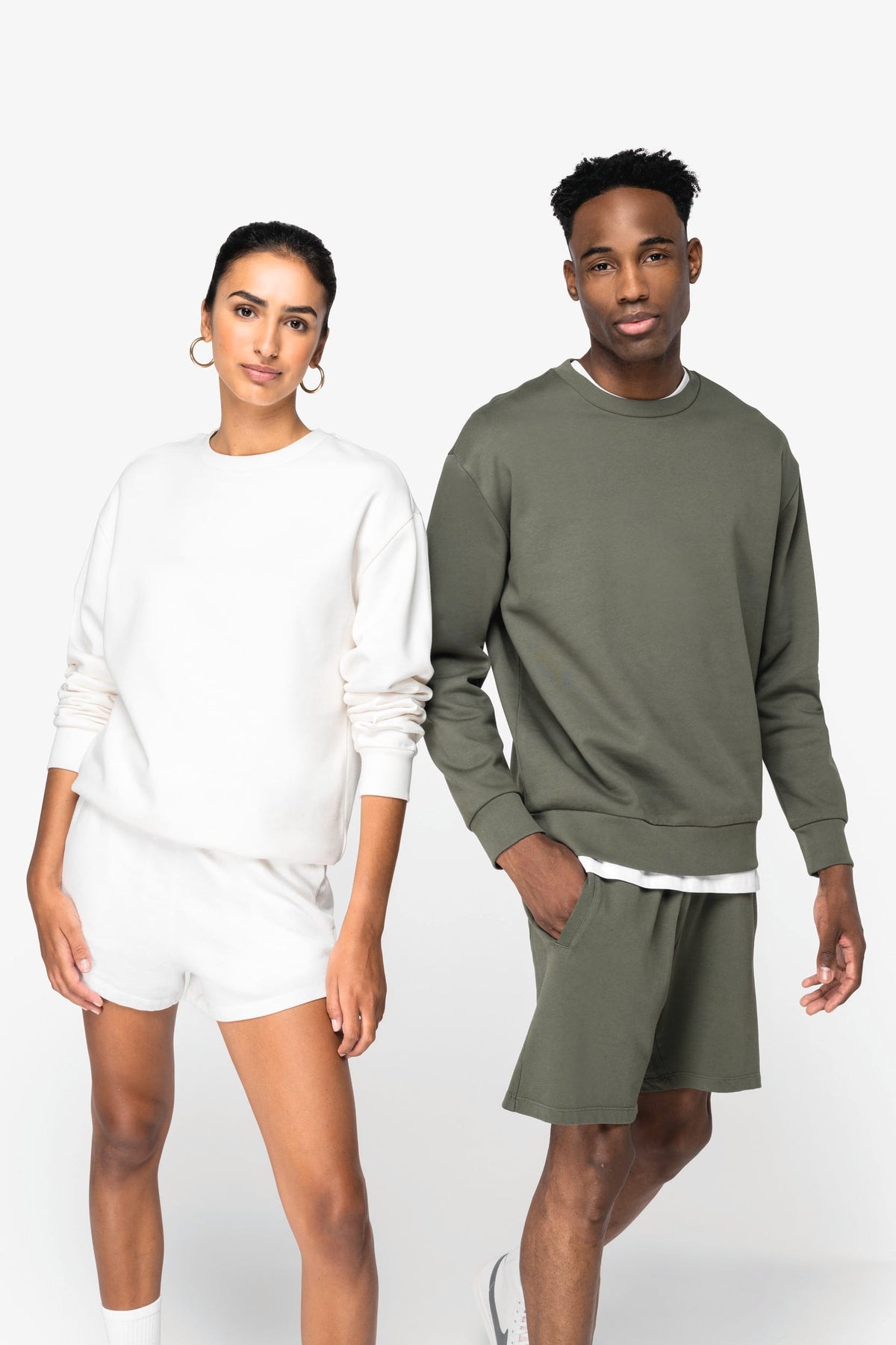 Native Spirit NS435 Ecologische unisex sweater met ronde hals en verlaagde schouders in geborsteld fleece