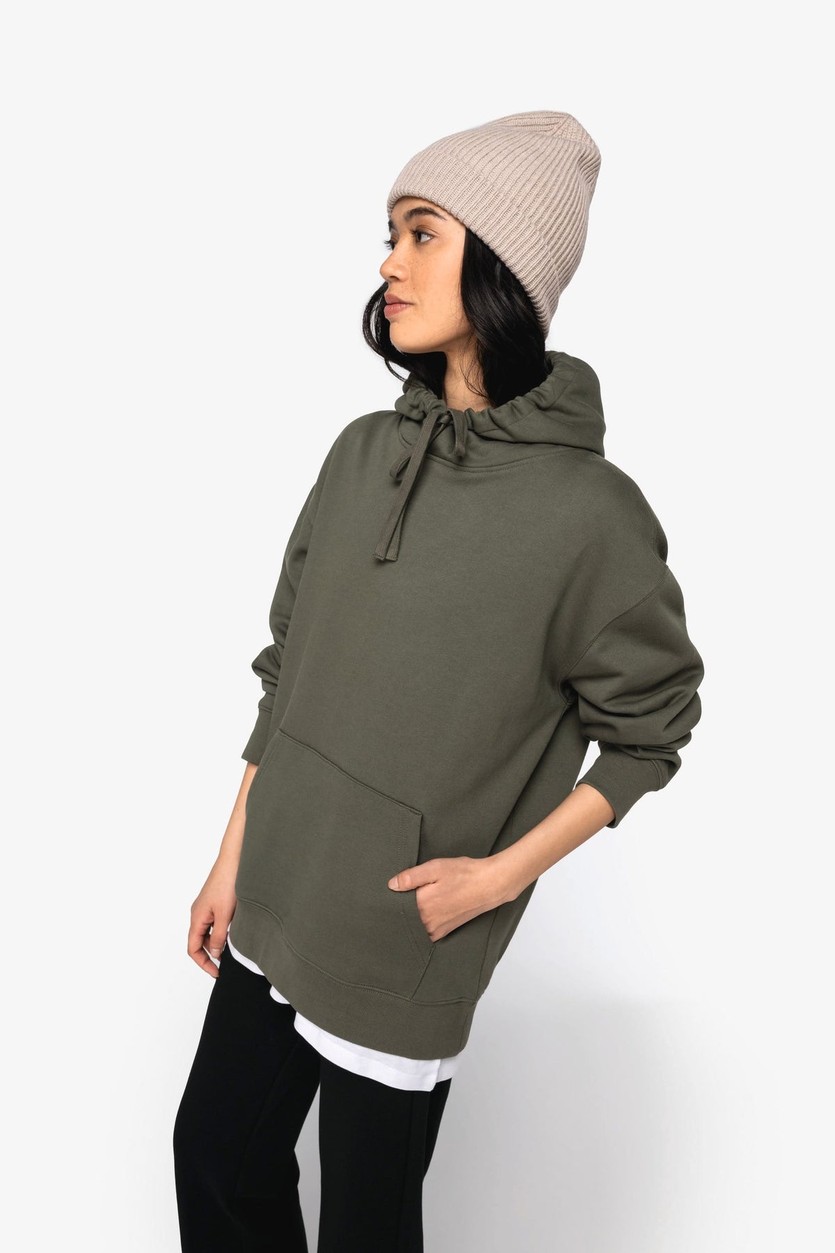 Native Spirit NS436 Ecologische unisex sweater met capuchon en verlaagde schouders in geborsteld fleece