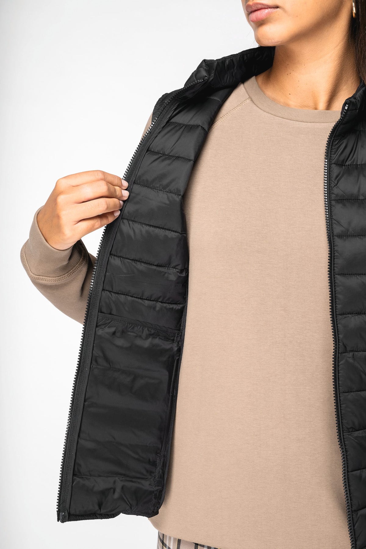 Native Spirit NS6006 Ecologische lichte bodywarmer voor dames