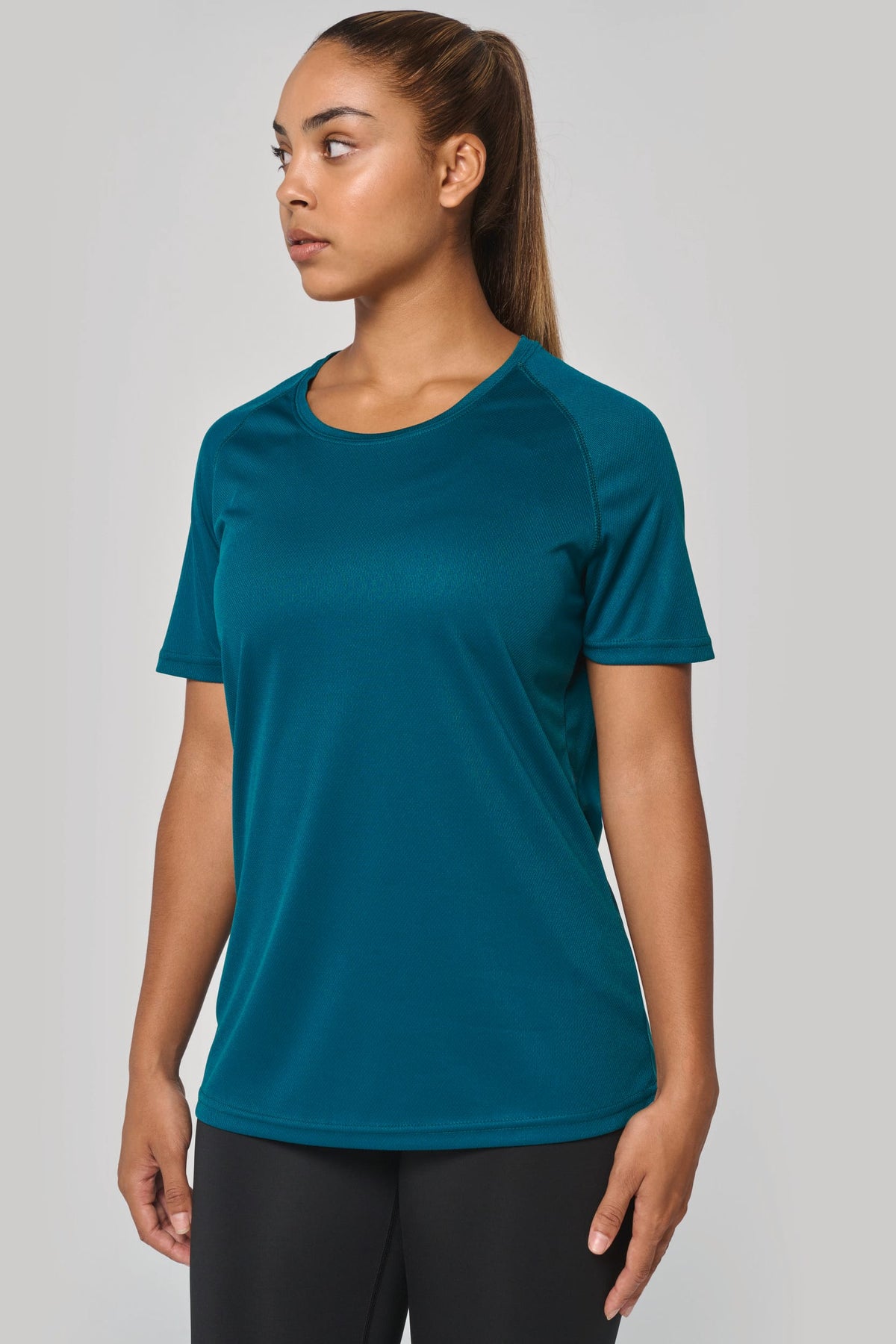 PROACT® PA4013 Gerecycled damessport-T-shirt met ronde hals