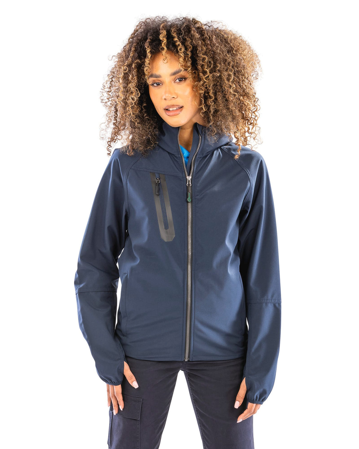 Result R909X Gerecyclede 3-laags unisex softshelljack met capuchon.