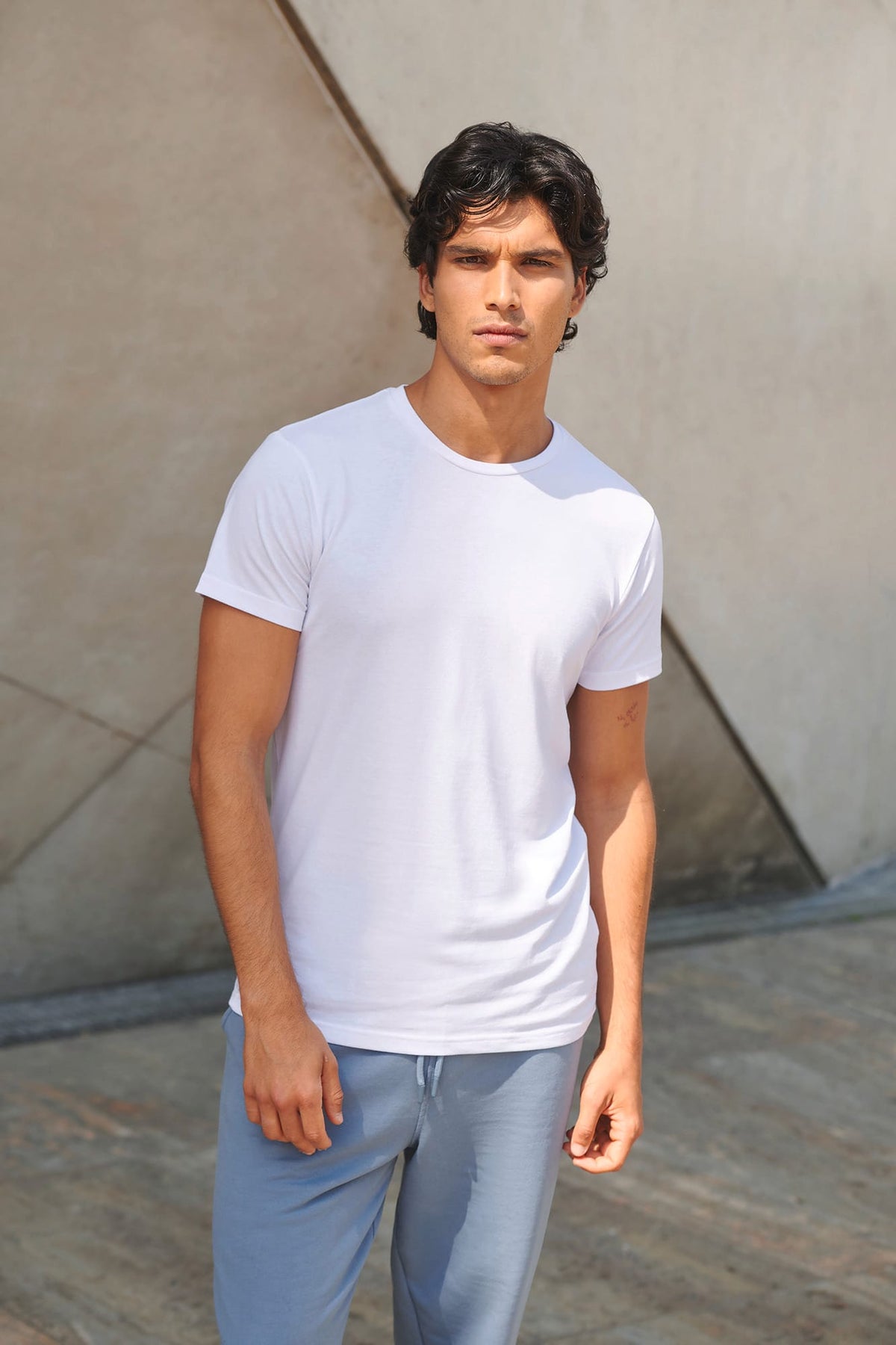SF Clothing SFM121 Men's Feel Good Stretch Crew Neck T-Shirt