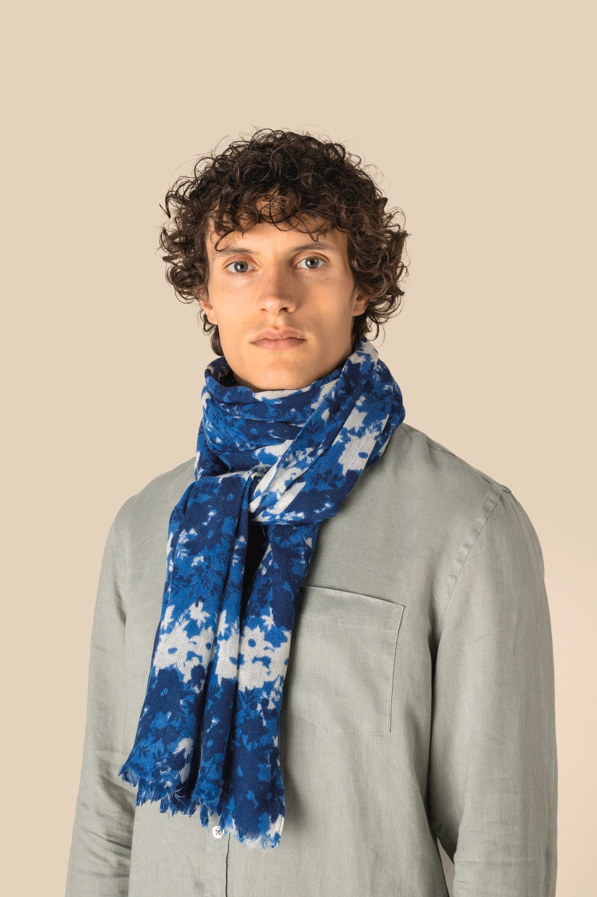 Spasso SP160 unisex tulbanddoek met bloemenmotief