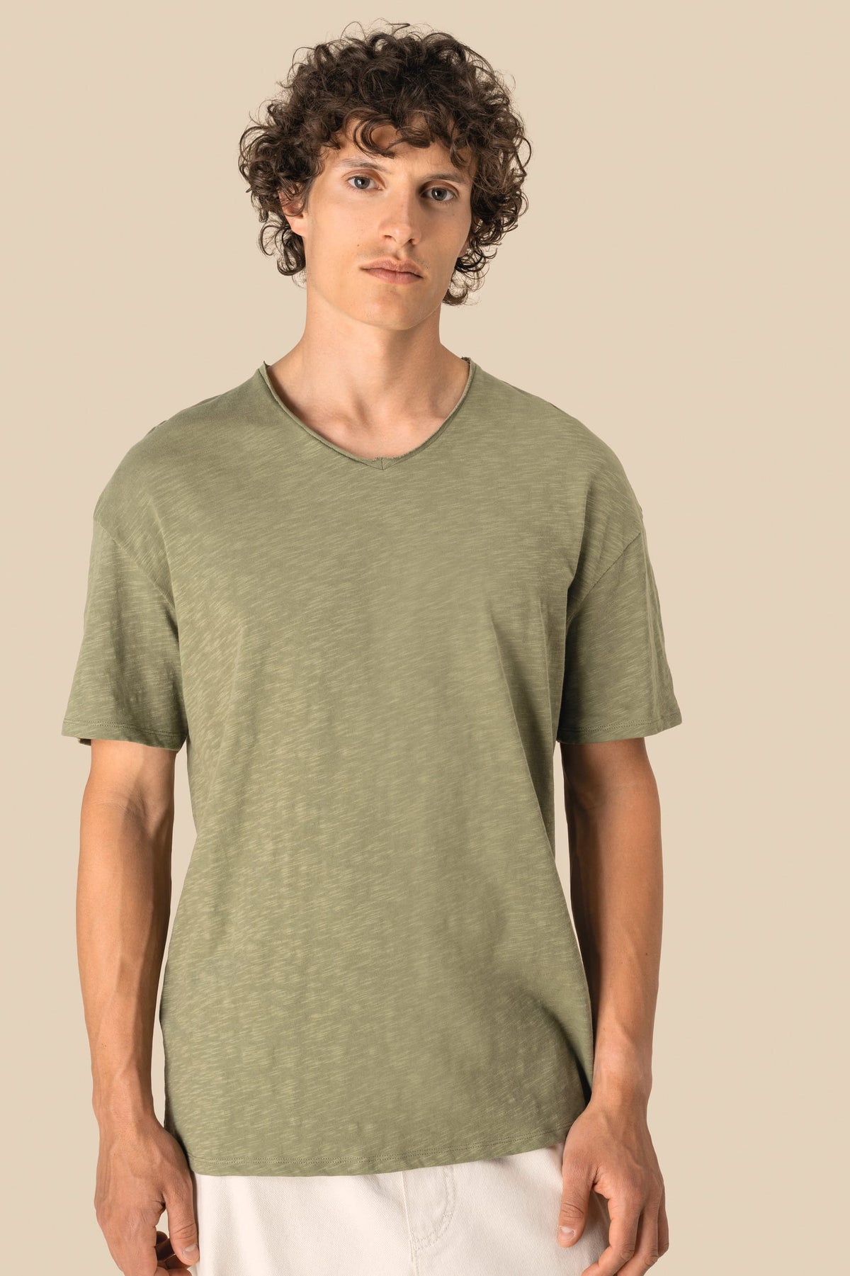 Spasso SP303 Ecologisch heren-T-shirt met slubhals en afhangende schouders