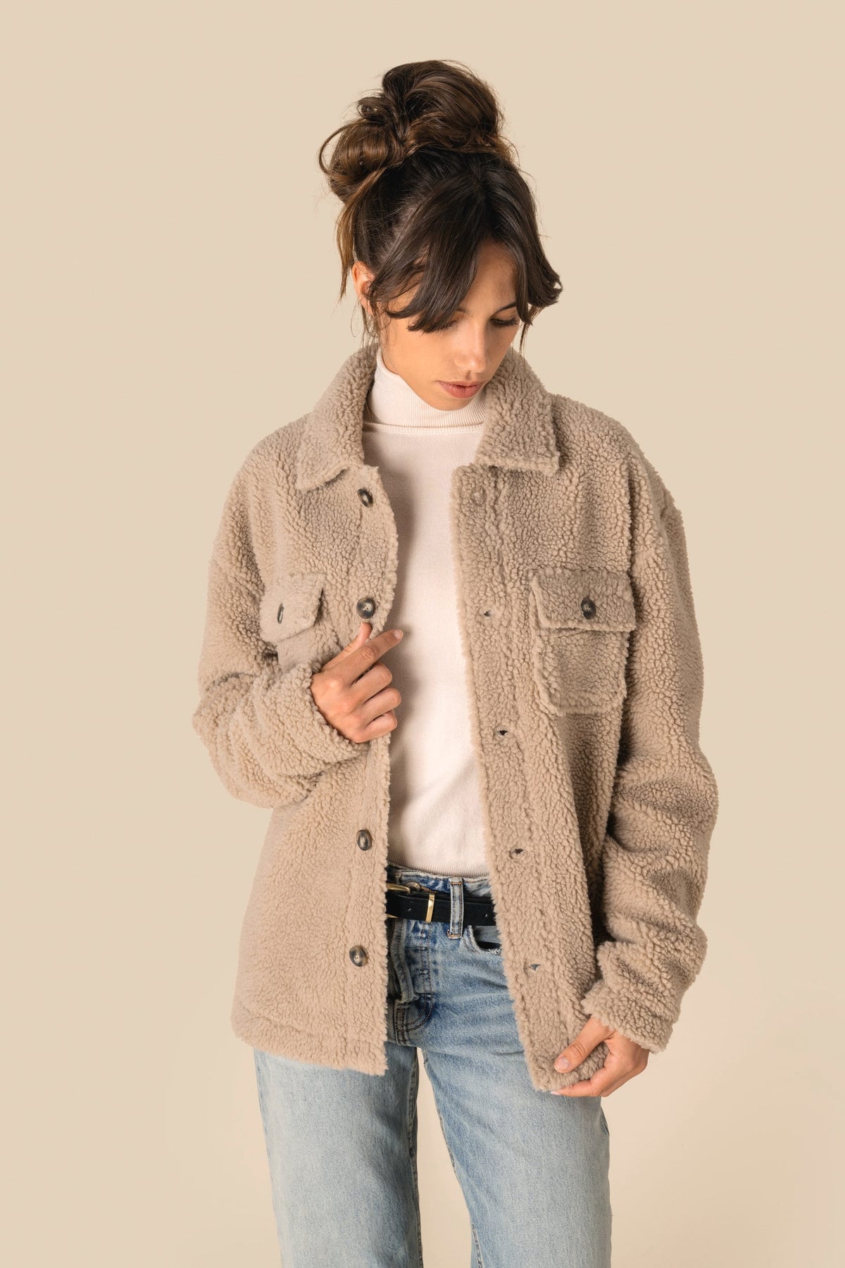 Spasso SP508 unisex sherpa-overshirt met afhangende schouders