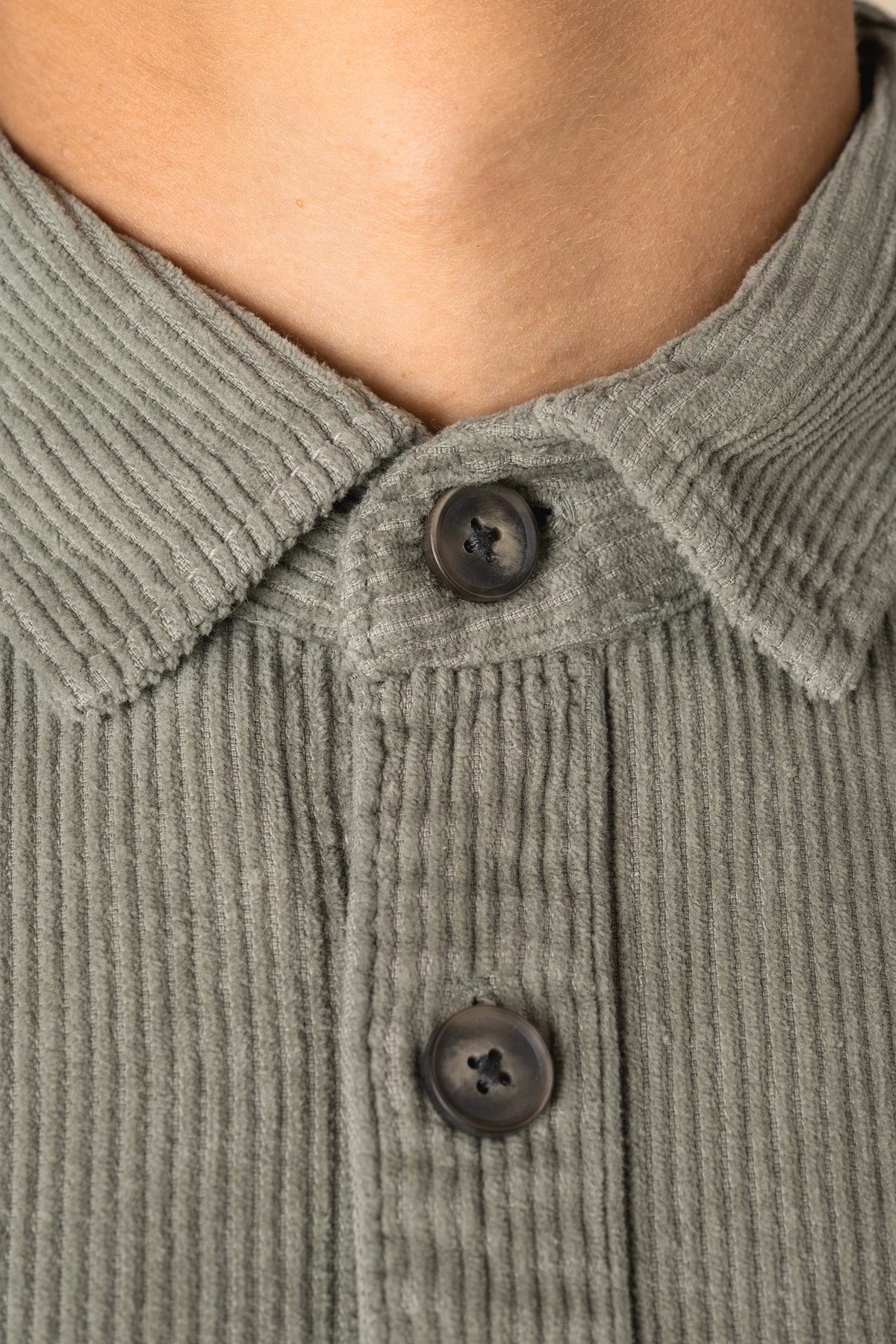 Spasso SP519 Ecologisch verwassen herenovershirt van ribfluweel