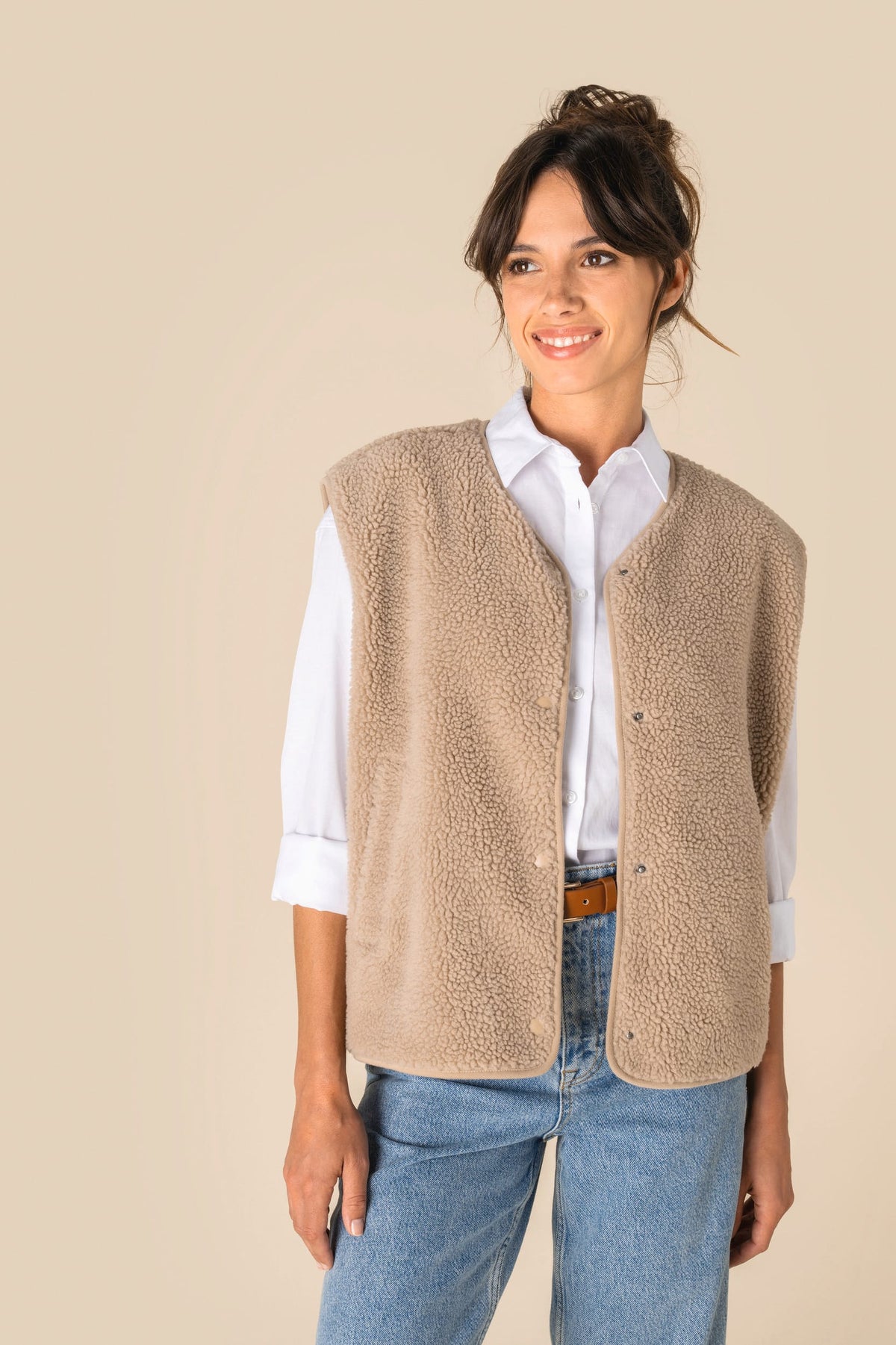 Spasso SP604 Mouwloos sherpa damesjasje