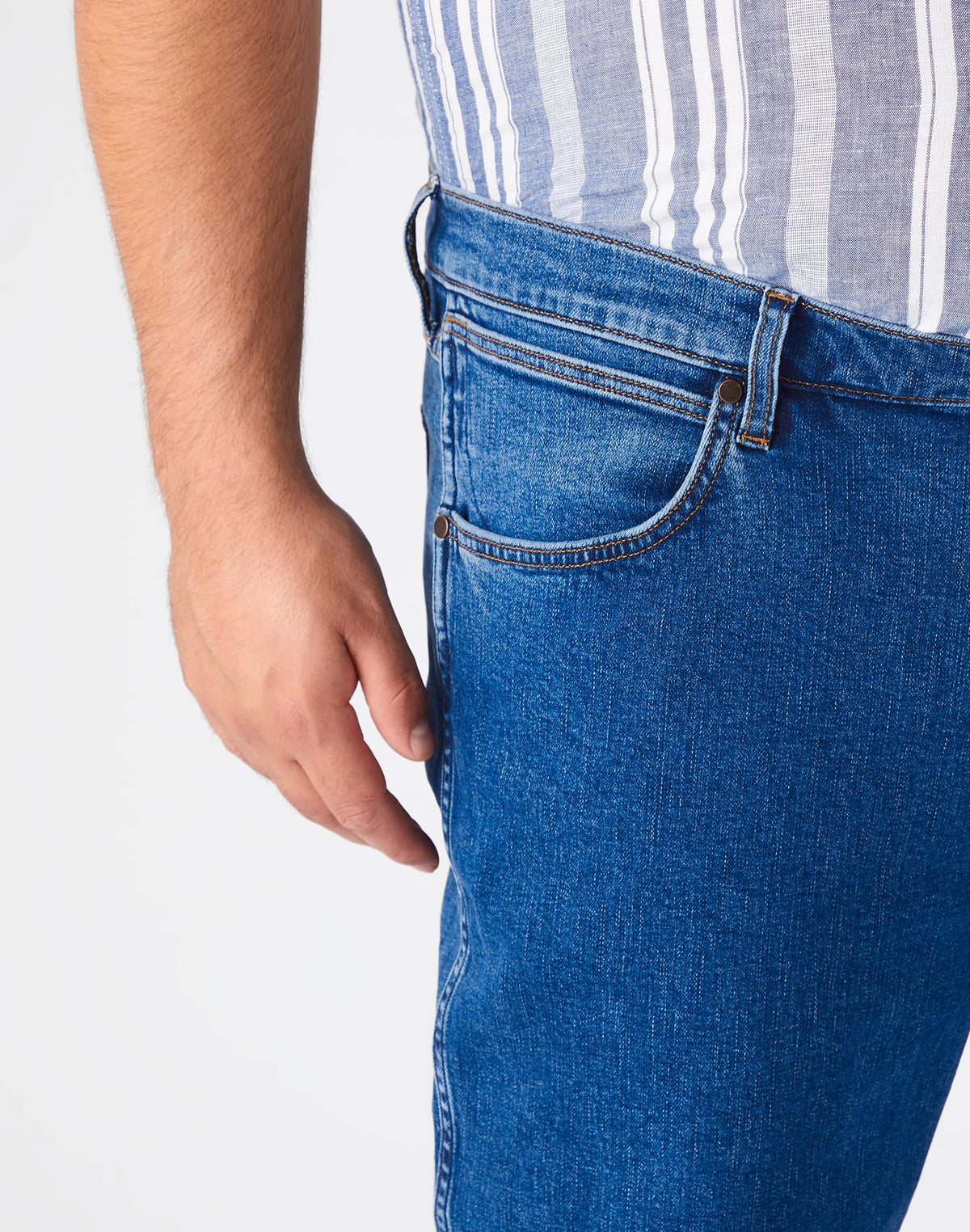 WRANGLER WR15Q Straight jeans Greensboro